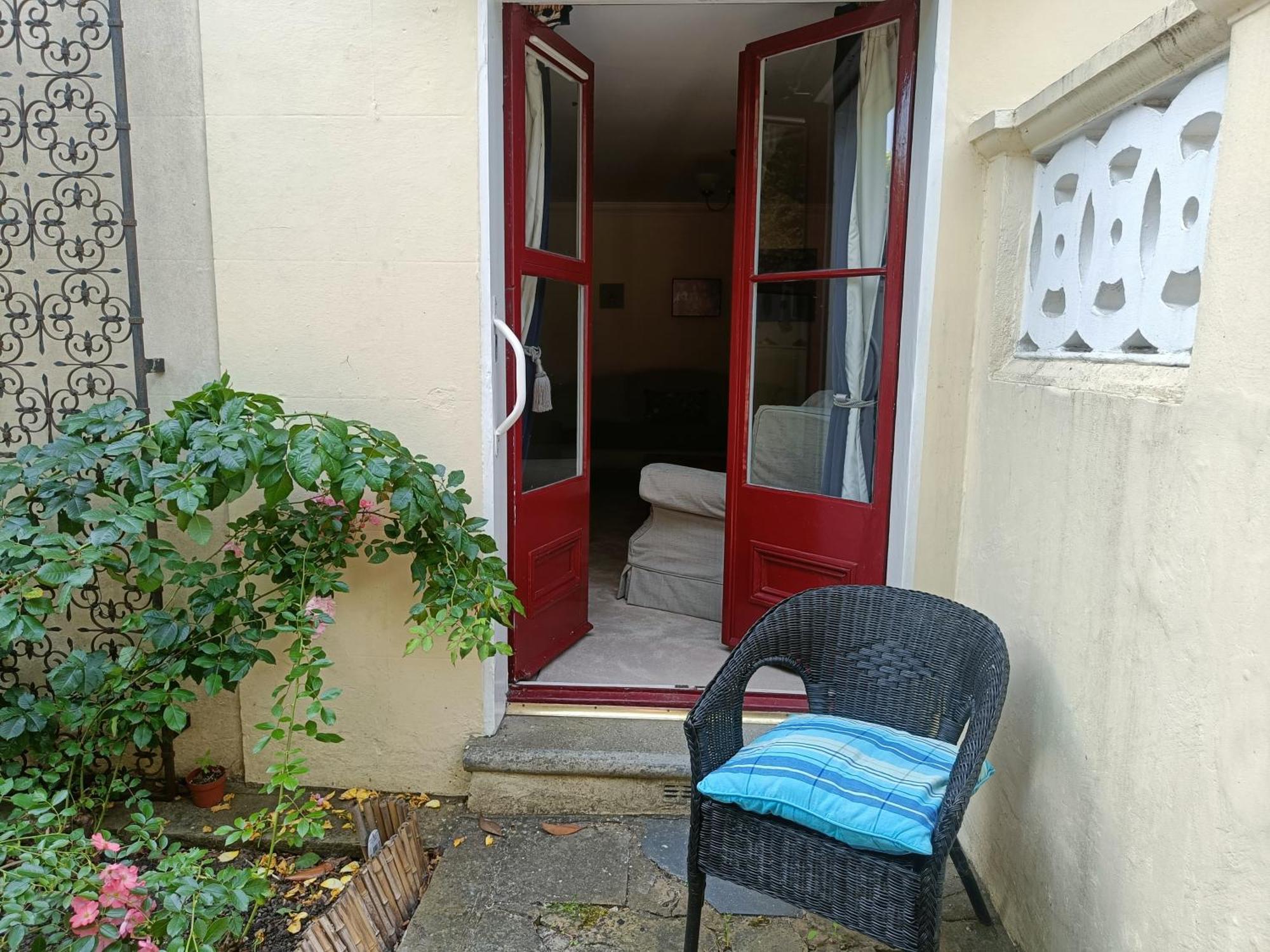 Charming Garden Flat Daire Gravesend Dış mekan fotoğraf